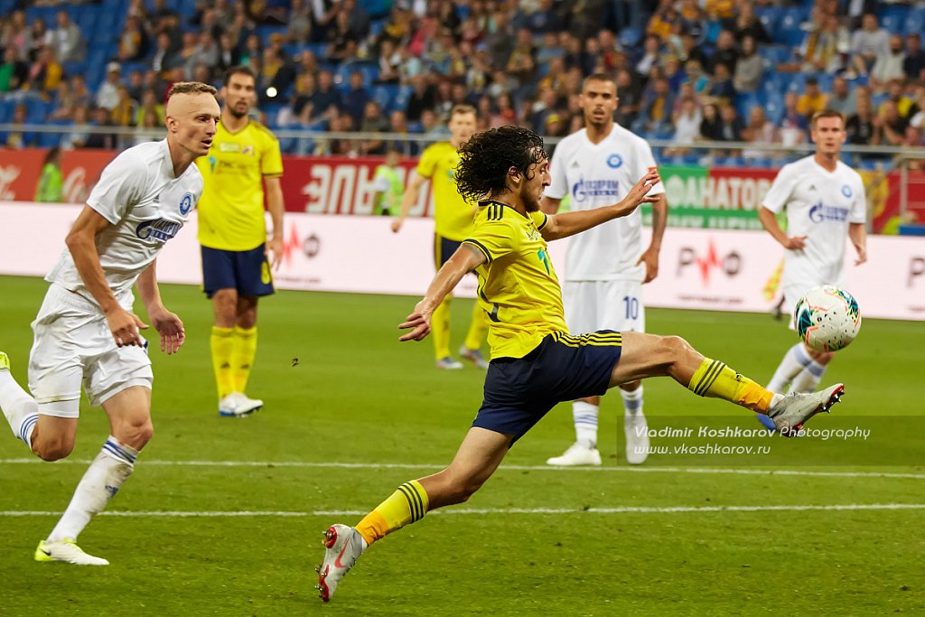 Khoren Bayramyan of FC Rostov battles for possession